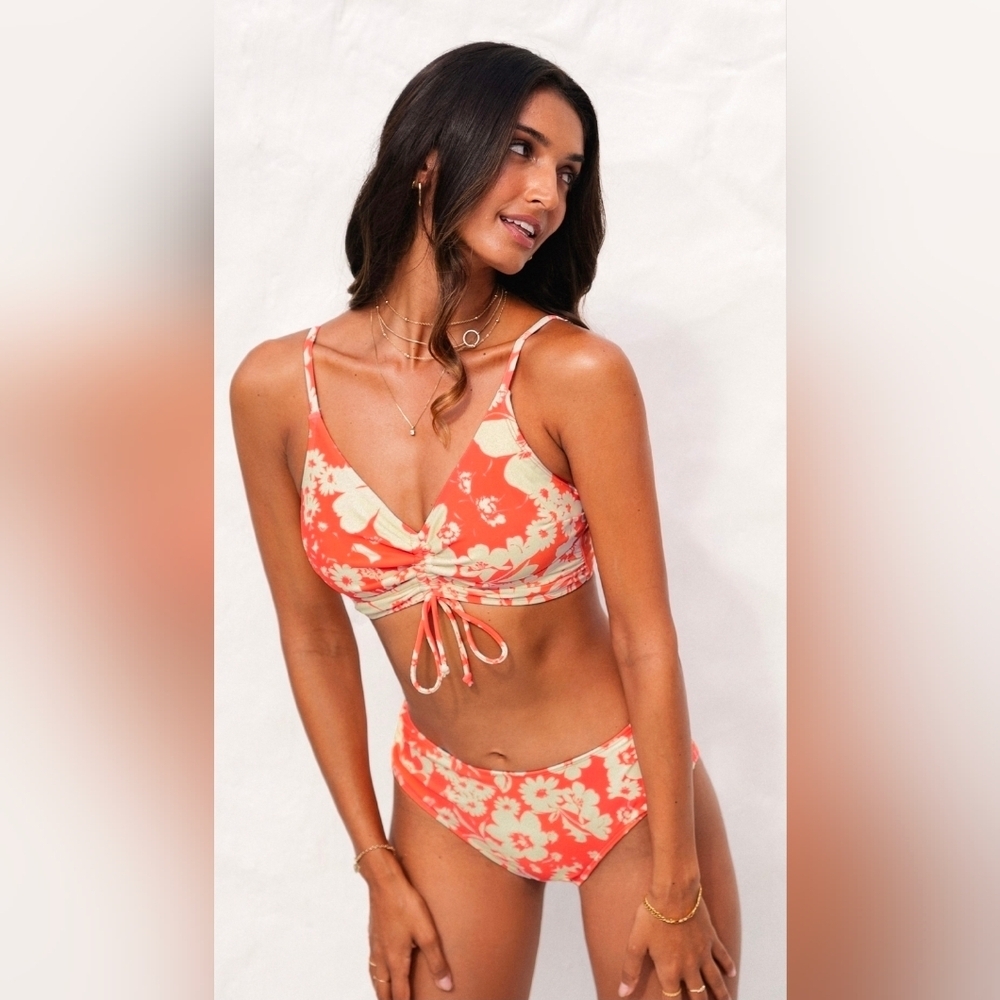 Cupshe Coral and Cream Floral Drawstring Bikini